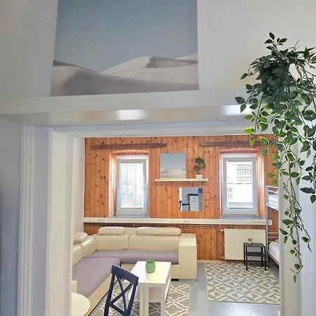 Apartamento Bright With Free Parking *