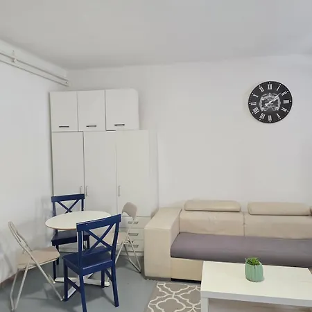 Apartamento Bright With Free Parking *